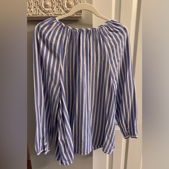 Vineyard Vines Women's Savannah Sail Stripe Popover Top in Blue NWT - Size Med - Picture 7 of 11